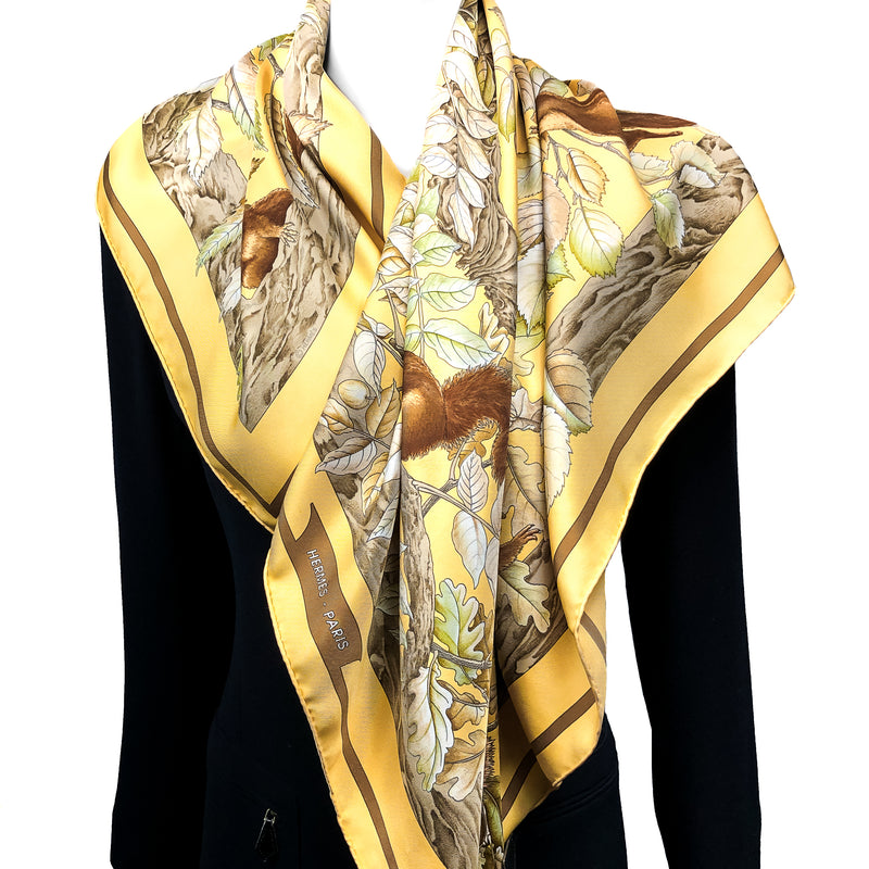 Casse Noisette Hermes Scarf by Antoine De Jacquelot 90 cm Silk Twill | Yellow