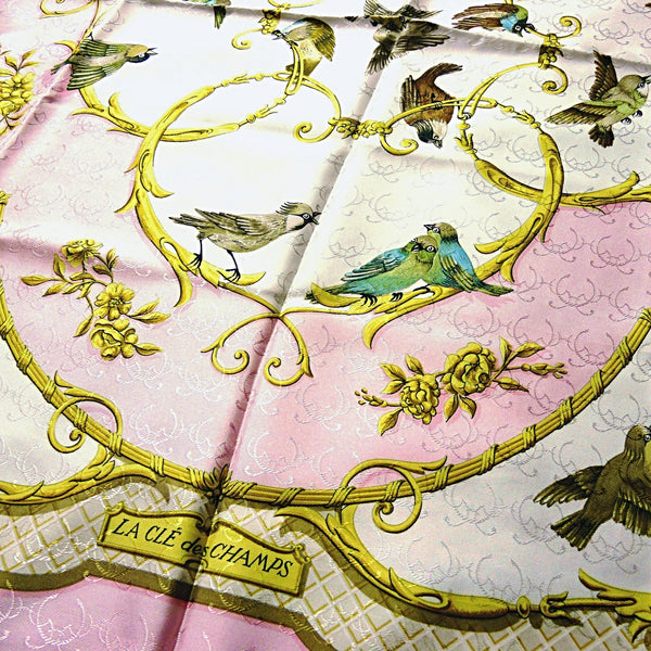 La Cle des Champs HERMES Silk Jacquard Scarf Pink Detail