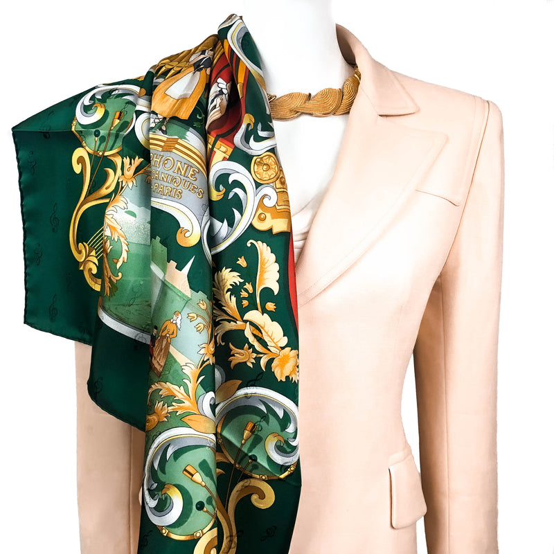 Orgauphone et Autres Mecaniques Hermes silk scarf with treble clef jacquard pattern