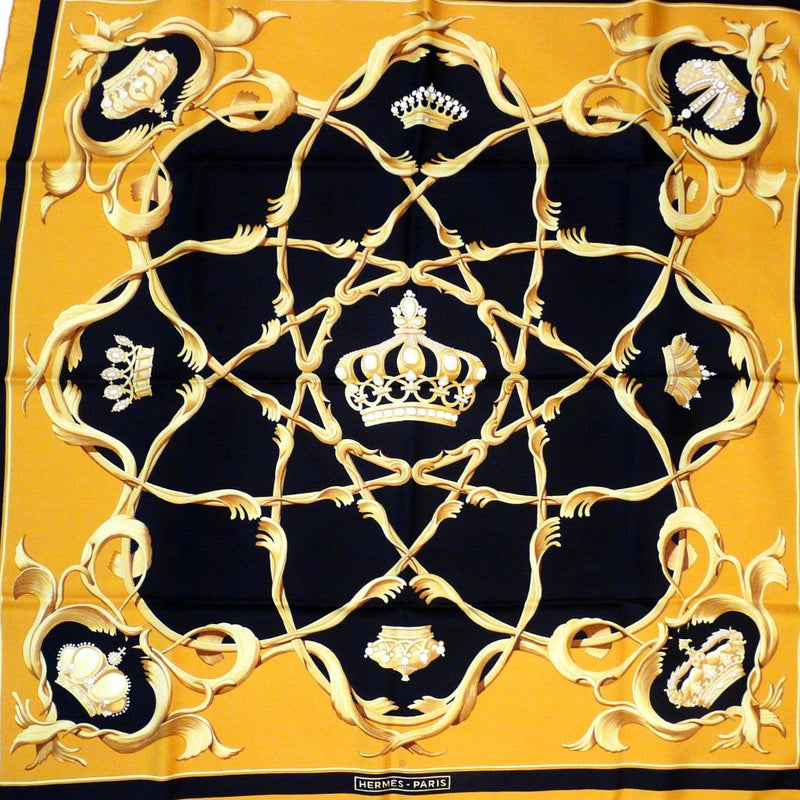Crown HERMES Silk Scarf Gold and Black 90 cm