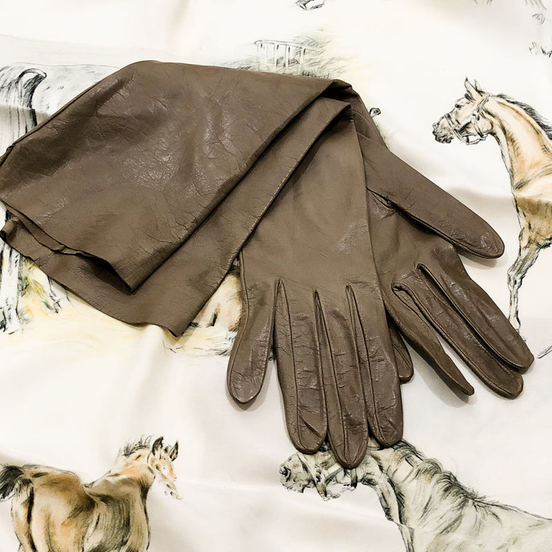Hermes Kid Leather Below Elbow Gloves - UNWORN