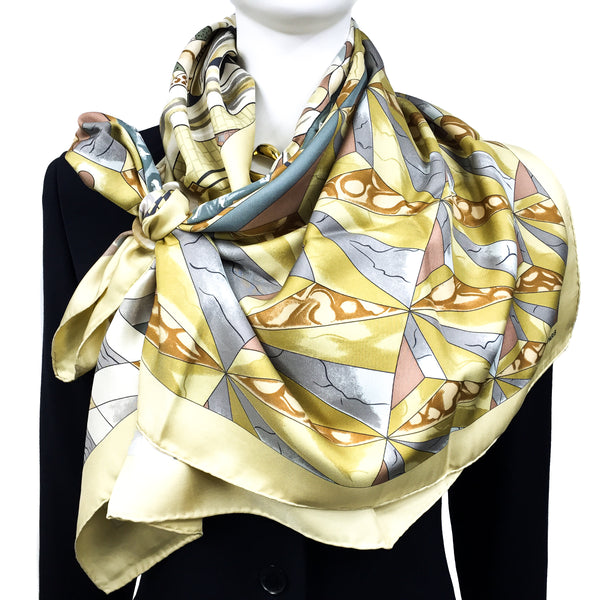 Trophees de Venise II Hermes silk scarf (100% silk) - Pre Owned