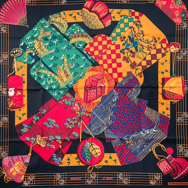 Kimonos et Inros Hermes Scarf by Annie Faivre 90 cm Silk NIB
